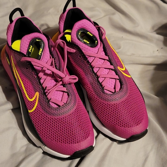 Nike kids 2090 Air - Picture 2 of 4